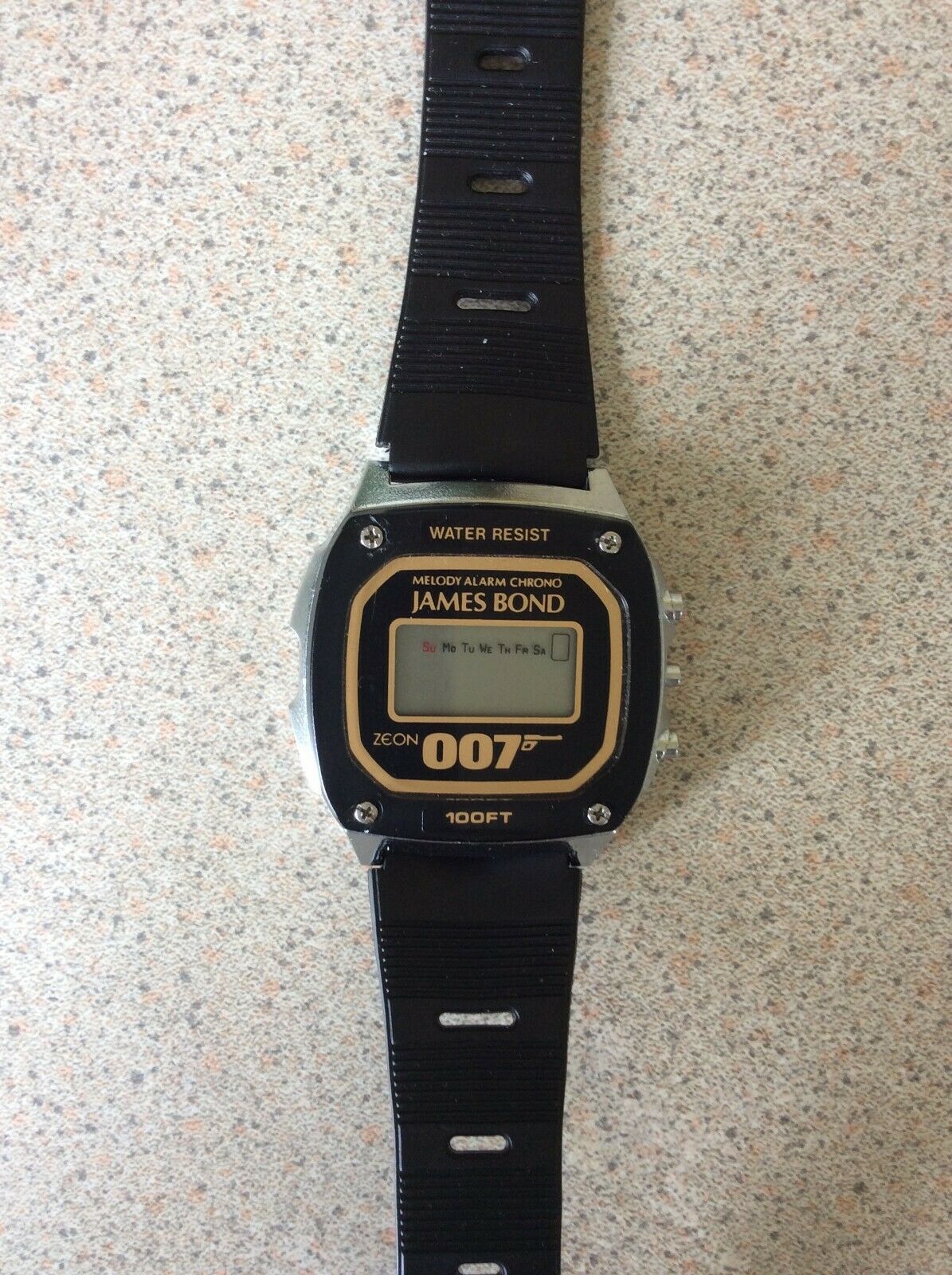 zeon james bond watch