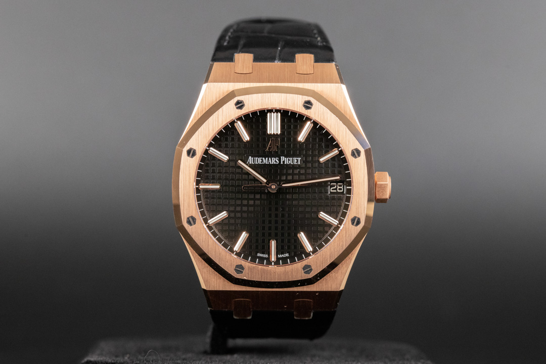 Page 15 Audemars Piguet Royal Oak watches for sale on