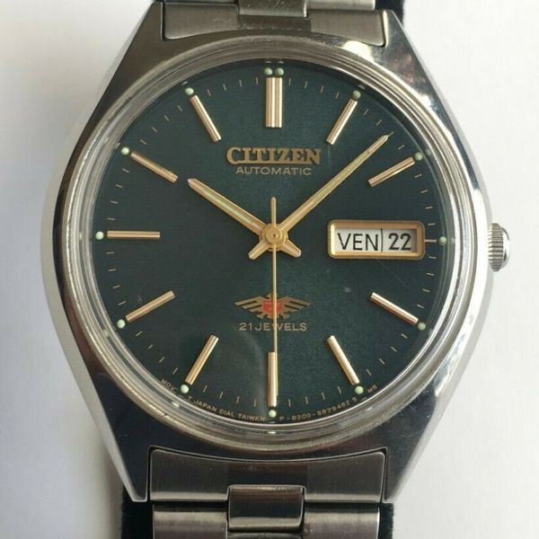 Vintage Citizen Automatic watch 21 Jewels 8200A Water Resist 4063554 SMT WatchCharts