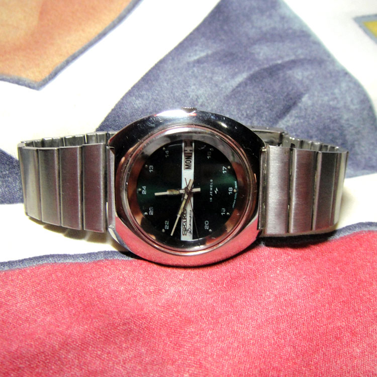 FS: SEIKO Diamatic Automatic Vintage 19 Jewels 7006 6020 | WatchCharts