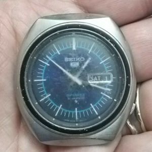 Vintage Seiko 5 Sports 6319--8070 Automatic 21 jewels Watch Japan
