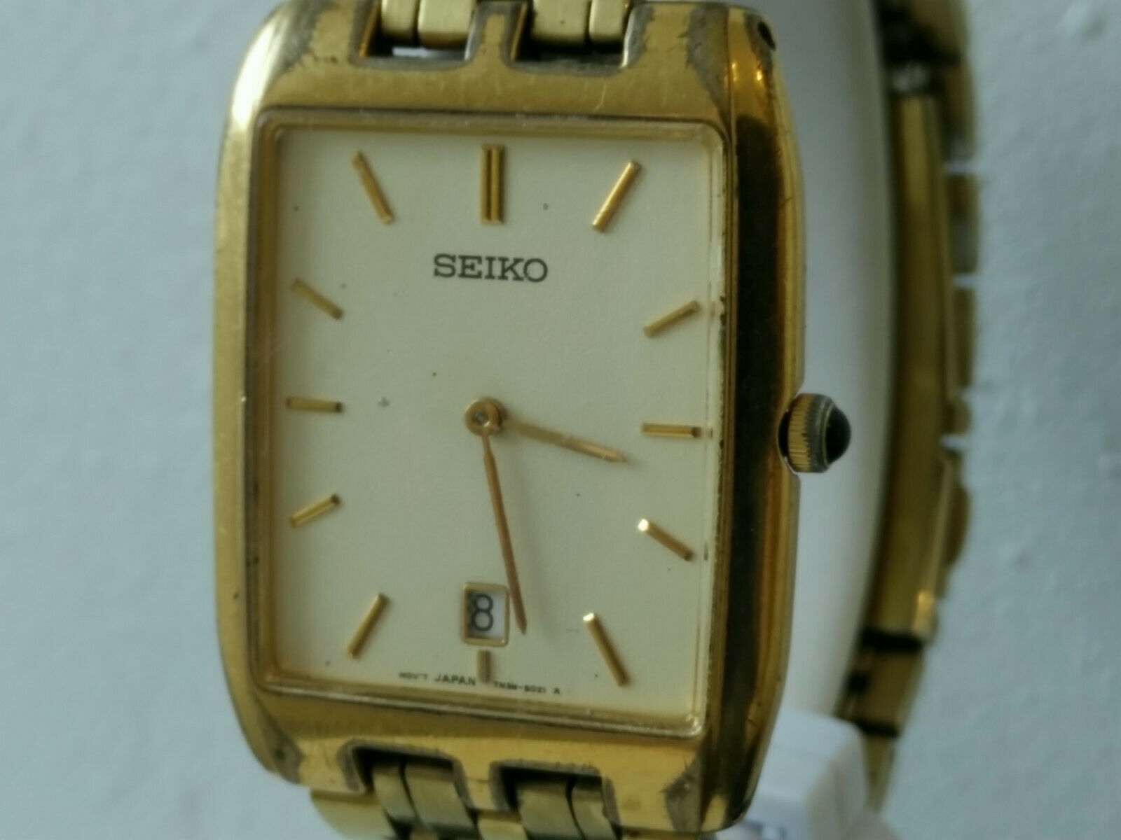 Vintage Seiko 7N39 - 5010 Quartz Mens Watch 1980