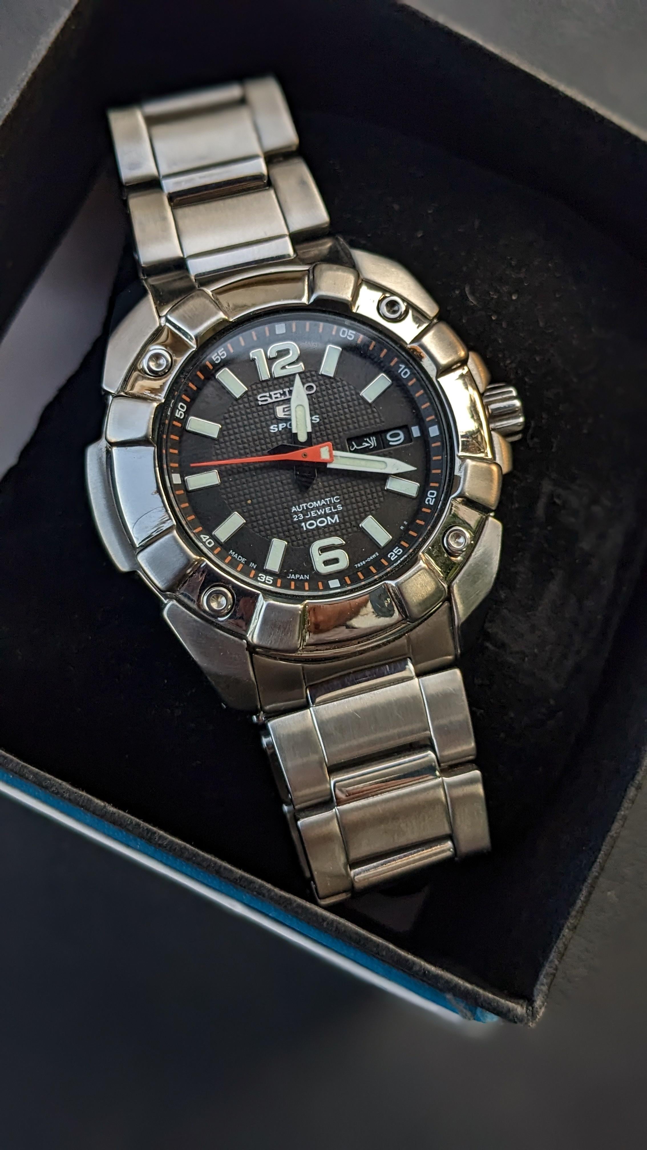 wts] Seiko 5 Sports Automatic 23 Jewels SNZG29 IN JUST 175