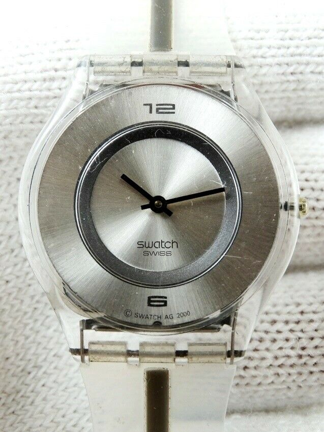 SWATCH AG 2000 Swiss UNISEX Quartz Super Slim 4 mm Watch