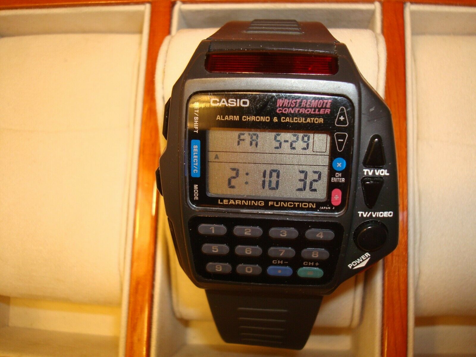 Module 1175 Vintage Casio Wrist Remote Calculator Watch CMD-40B w