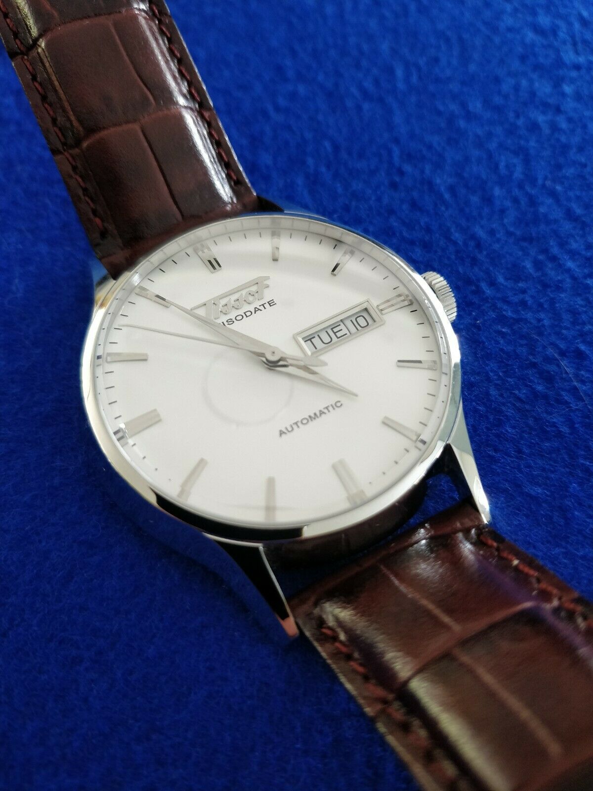 Tissot Heritage Visodate Automatic Men s Watch T019.430 B