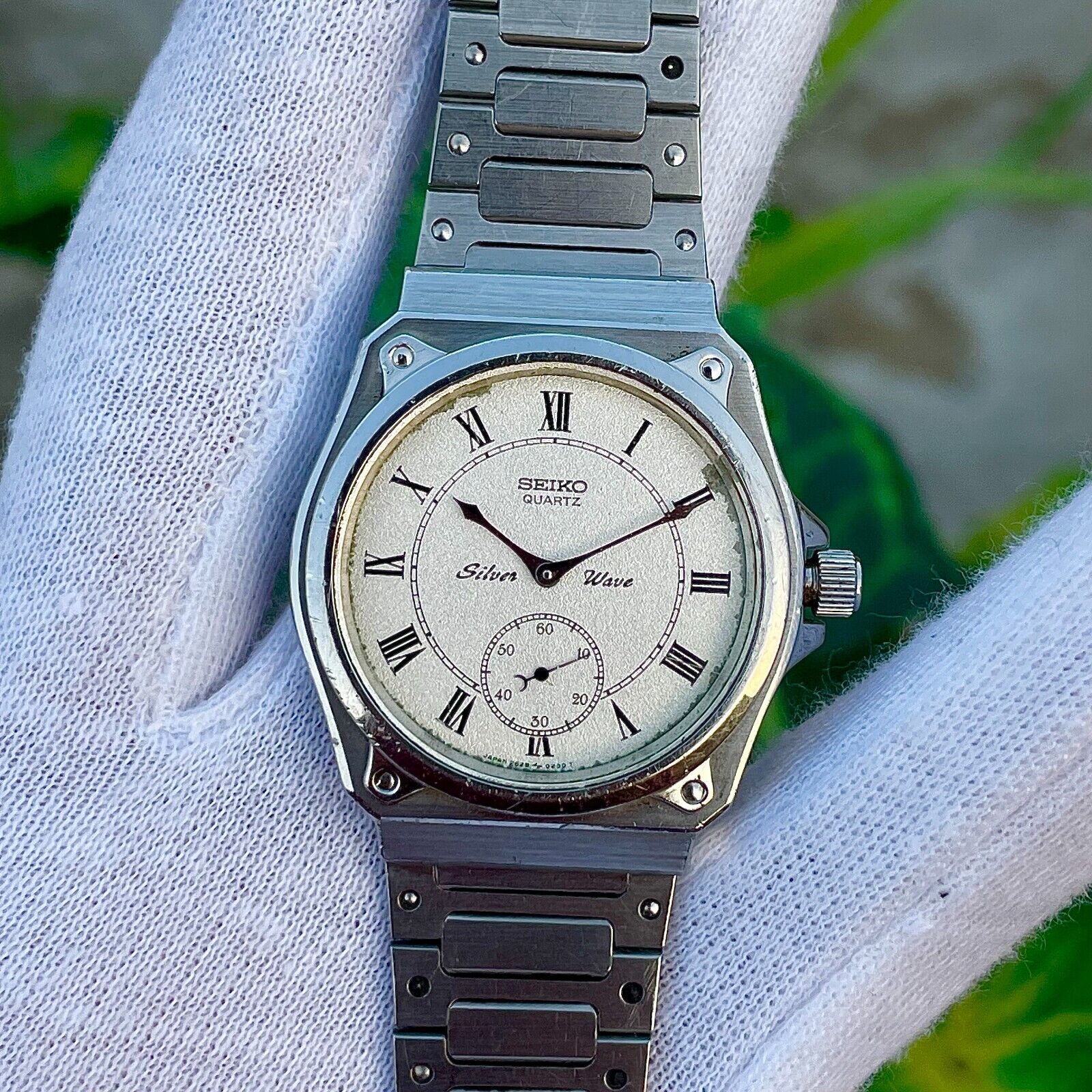 Vintage Seiko Silver Wave Quartz Men's Watch 2628-0060 
