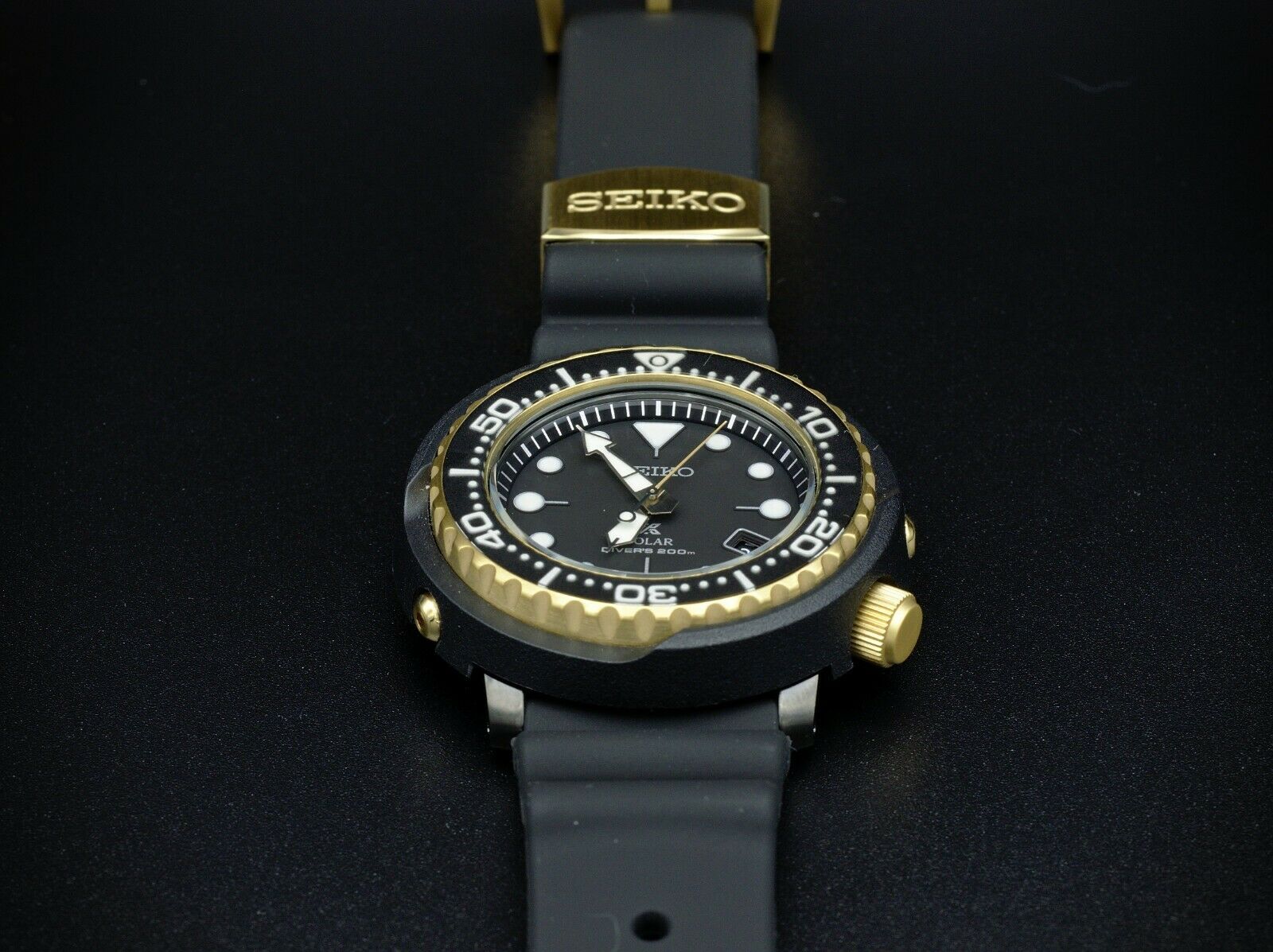 Seiko Prospex Solar SNE498 Tuna Diver SNE498P1 Dive SNE499 Sne498 
