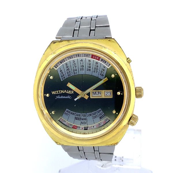 Vintage 1970’s Longines Wittnauer 2002 45mm Perpetual Calendar