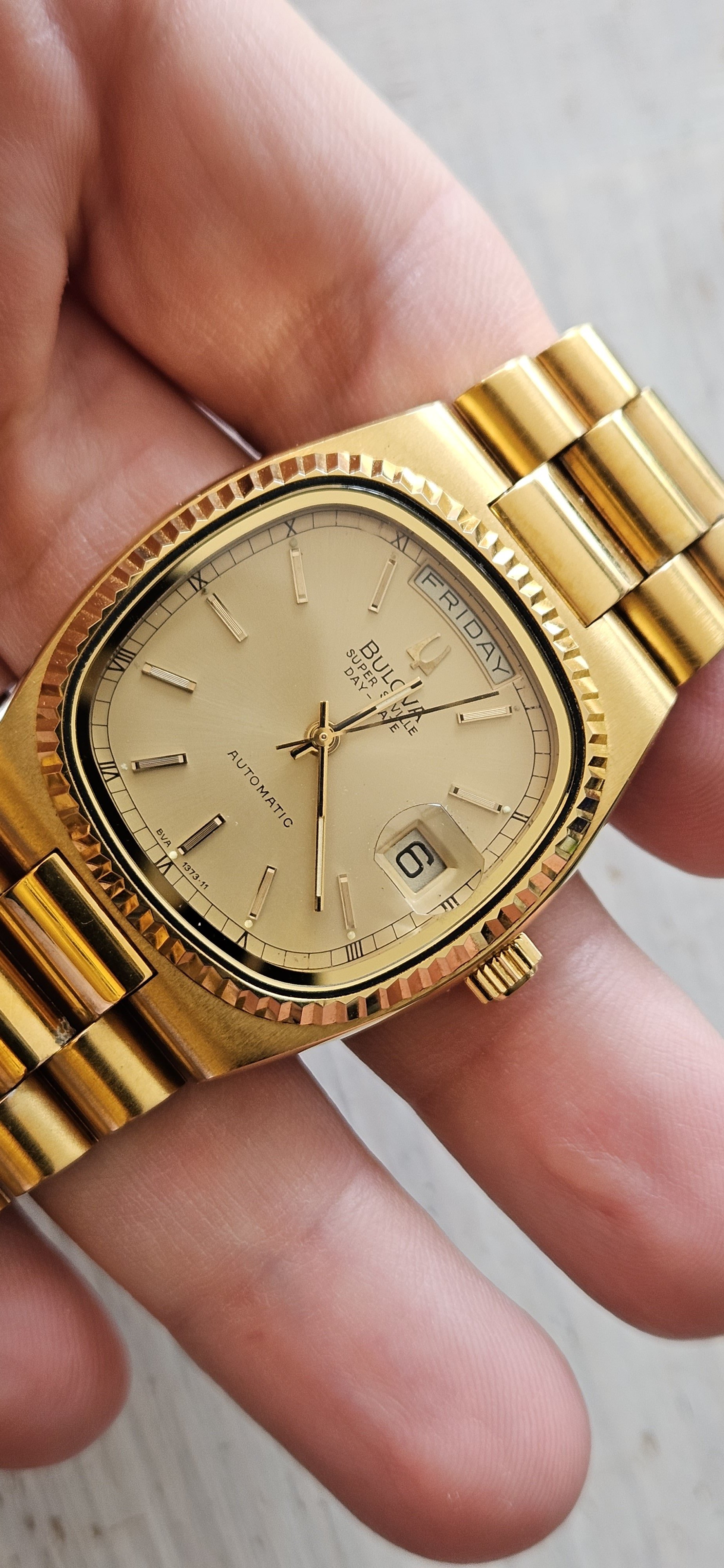 FS Bulova Super Seville Square gold 550 EUR WatchCharts Marketplace