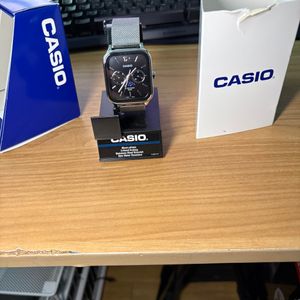 Vintage Casio AQ-500 Module 305 Men Analog Digital Chrono Watch