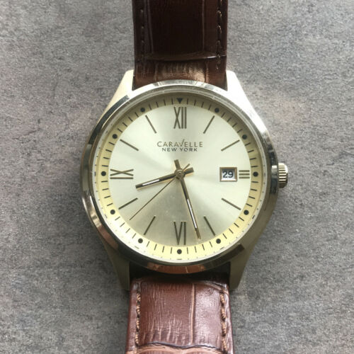 Caravelle new york hot sale gold watch