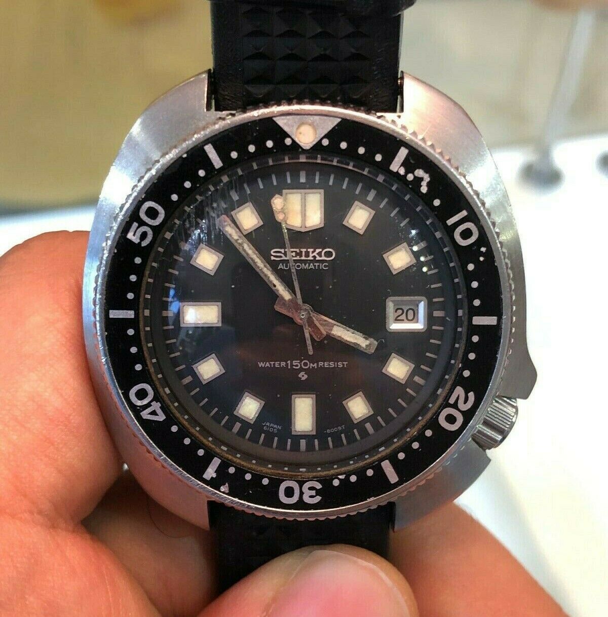 seiko diver 100