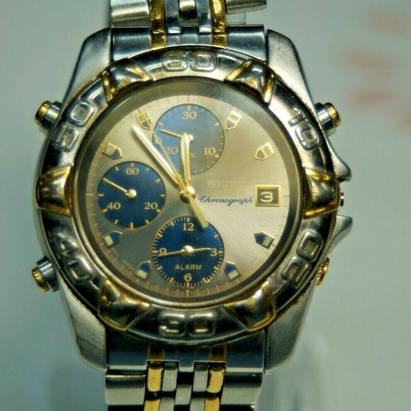 Seiko Chronograph Alarm Date Watch 7T32-6E89 For Parts or Repair ...