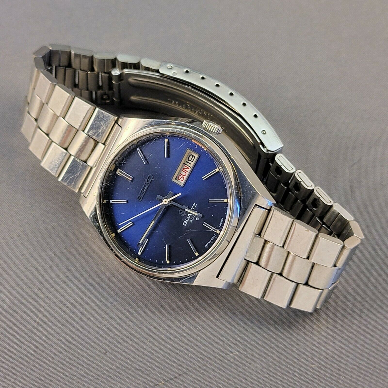 Vintage Seiko Quartz 4004 Watch 0903 8089 Blue - New Battery | WatchCharts