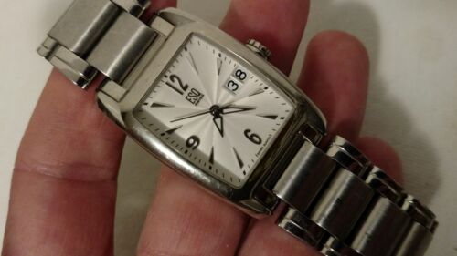 Men s ESQ Swiss E5320 date stainless steel watch new battery