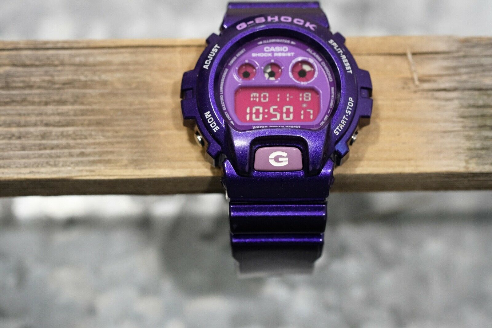 Casio G-Shock (1289) DW-6900CC Purple Metallic, Working