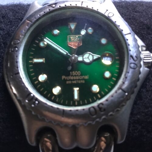 Vtg.Ladies Heuer Tag Green Face Professional 1500 Swiss made 7