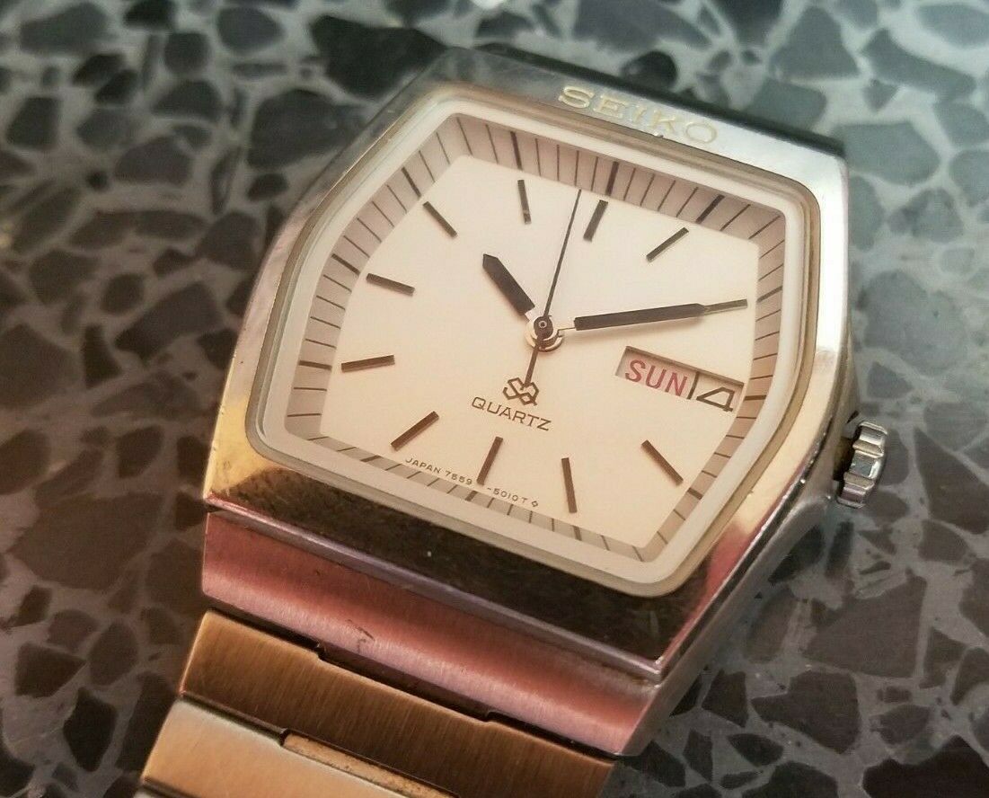 Vintage 1980 Seiko 7559-5010 Men's SQ Day/Date Wristwatch & Band