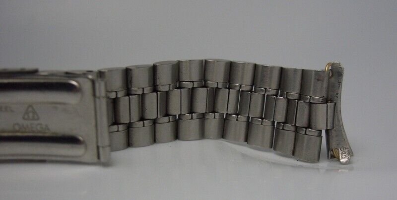 Omega Bracelet stainless steel 1098 540 19 mm ends WatchCharts