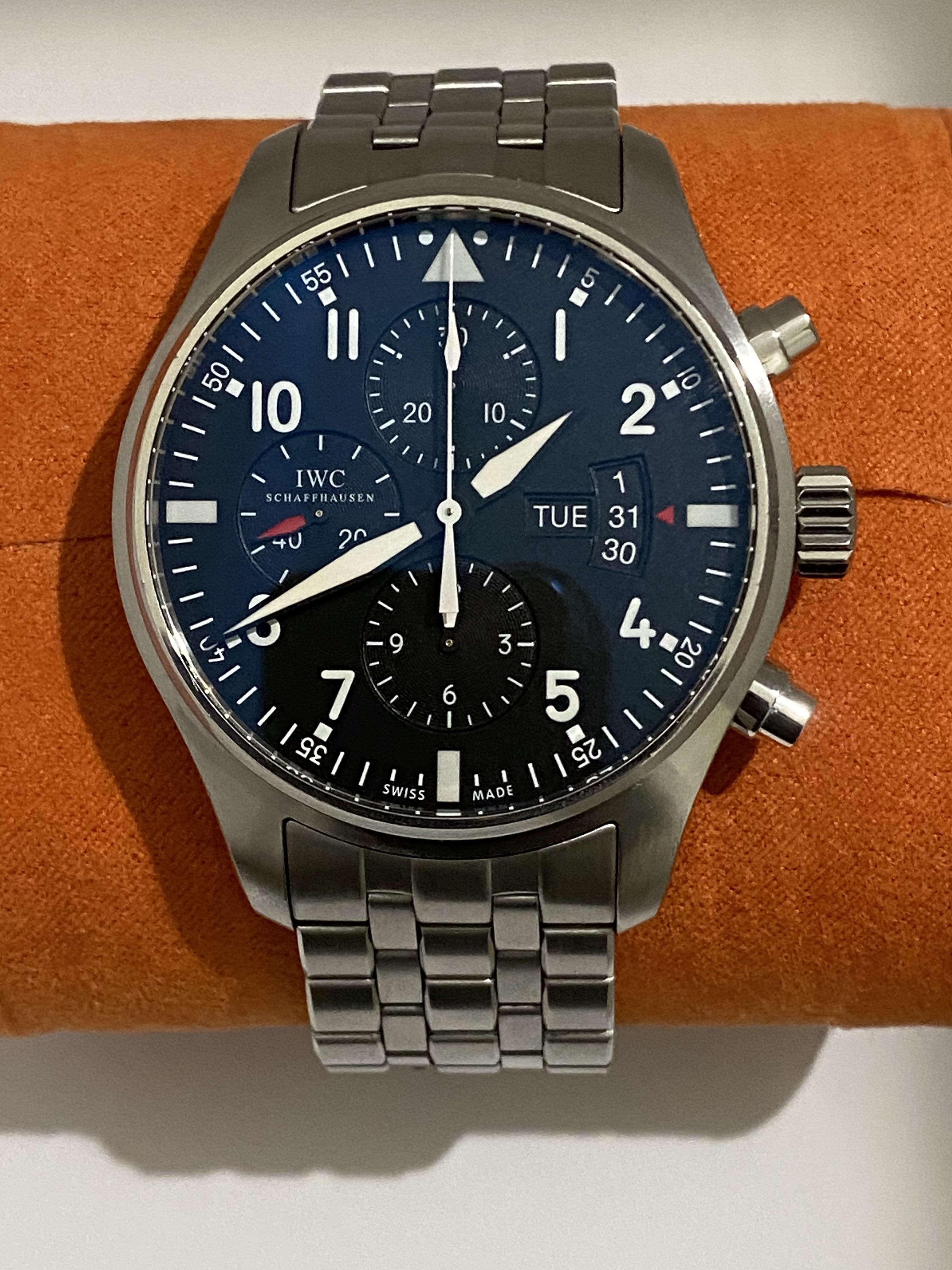 WTS IWC Pilot Watch 377704 WatchCharts Marketplace