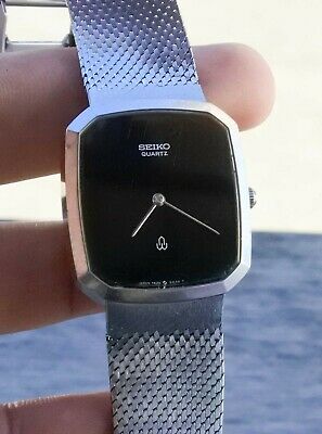 SEI KO 7820-5160 VINTAGE Quartz Black Silver Stainless 29m
