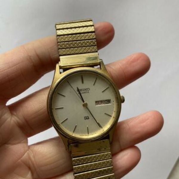 Seiko Mens Quartz Watch With Day And Date 82237100 A3 WatchCharts