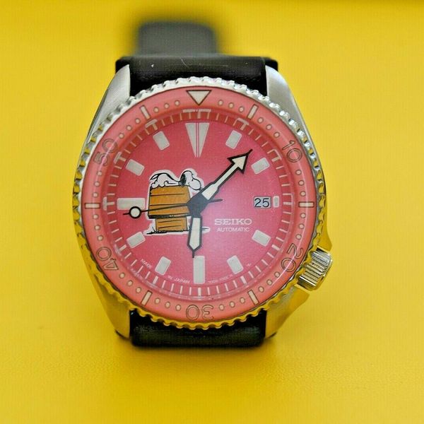 RARE Seiko hot PINK Ceramic Snoopy Peanuts Automatic 7002 Divers Watch  Custom | WatchCharts