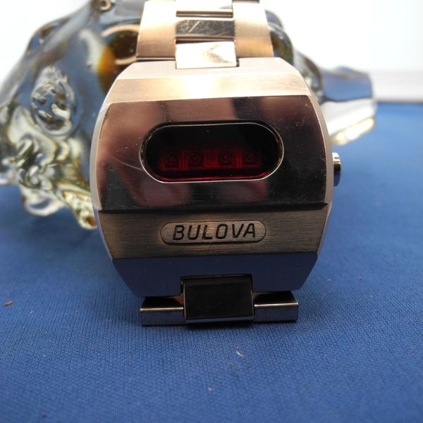 1974, BULOVA Big Block RED Dot LED SILVER Digital Men's WATCH,WORKS AS ...