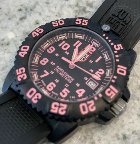 Luminox Sea Colormark Black w/ Pink 7050 Series Womens