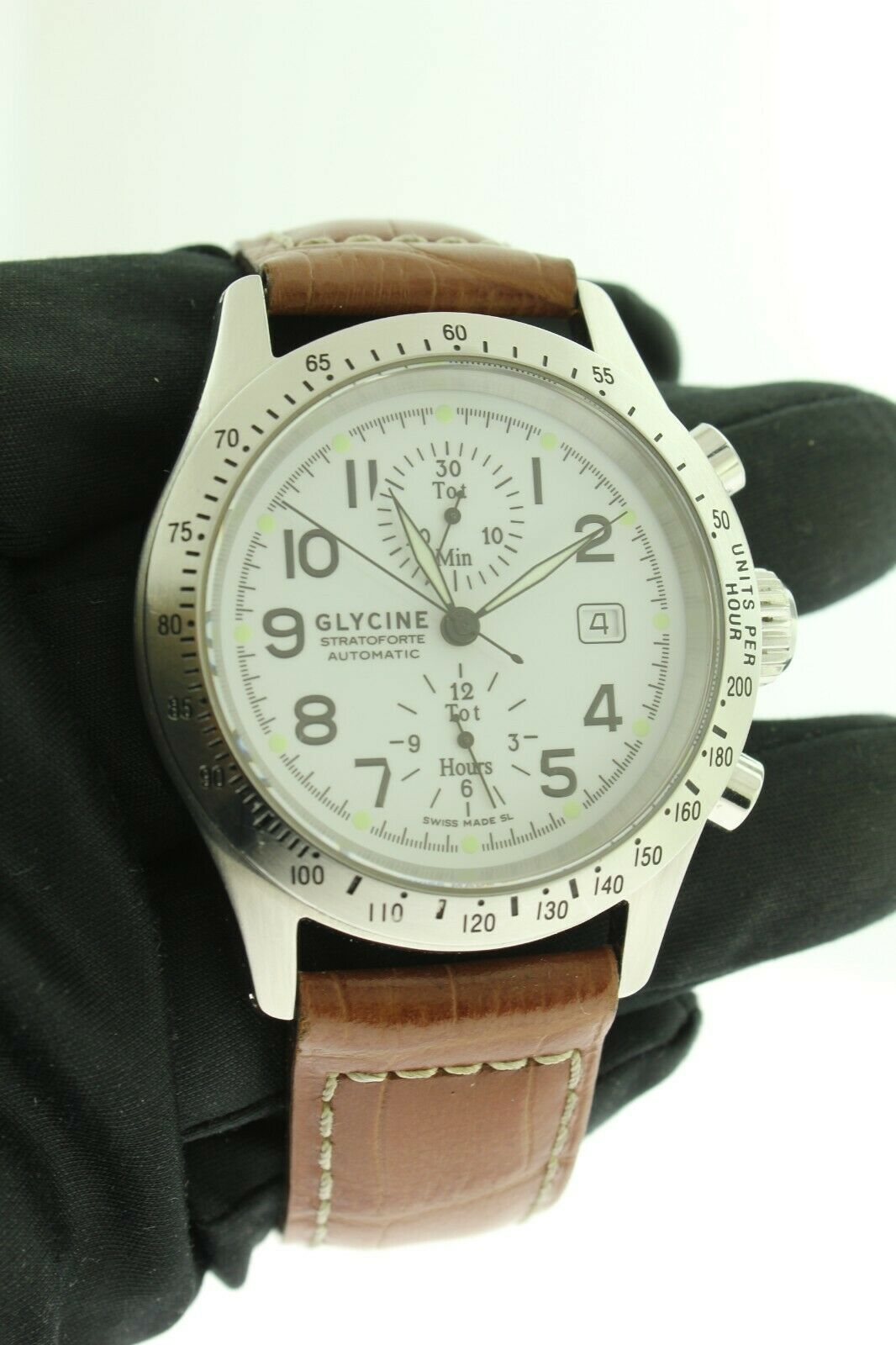 GLYCINE STRATOFORTE AUTOMATIC CHRONOGRAPH WHITE DIAL 46MM 3803