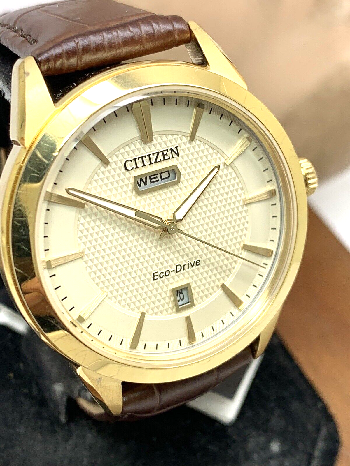 Citizen Men's Watch AW0092-07Q Eco Drive Day Date Gold Brown