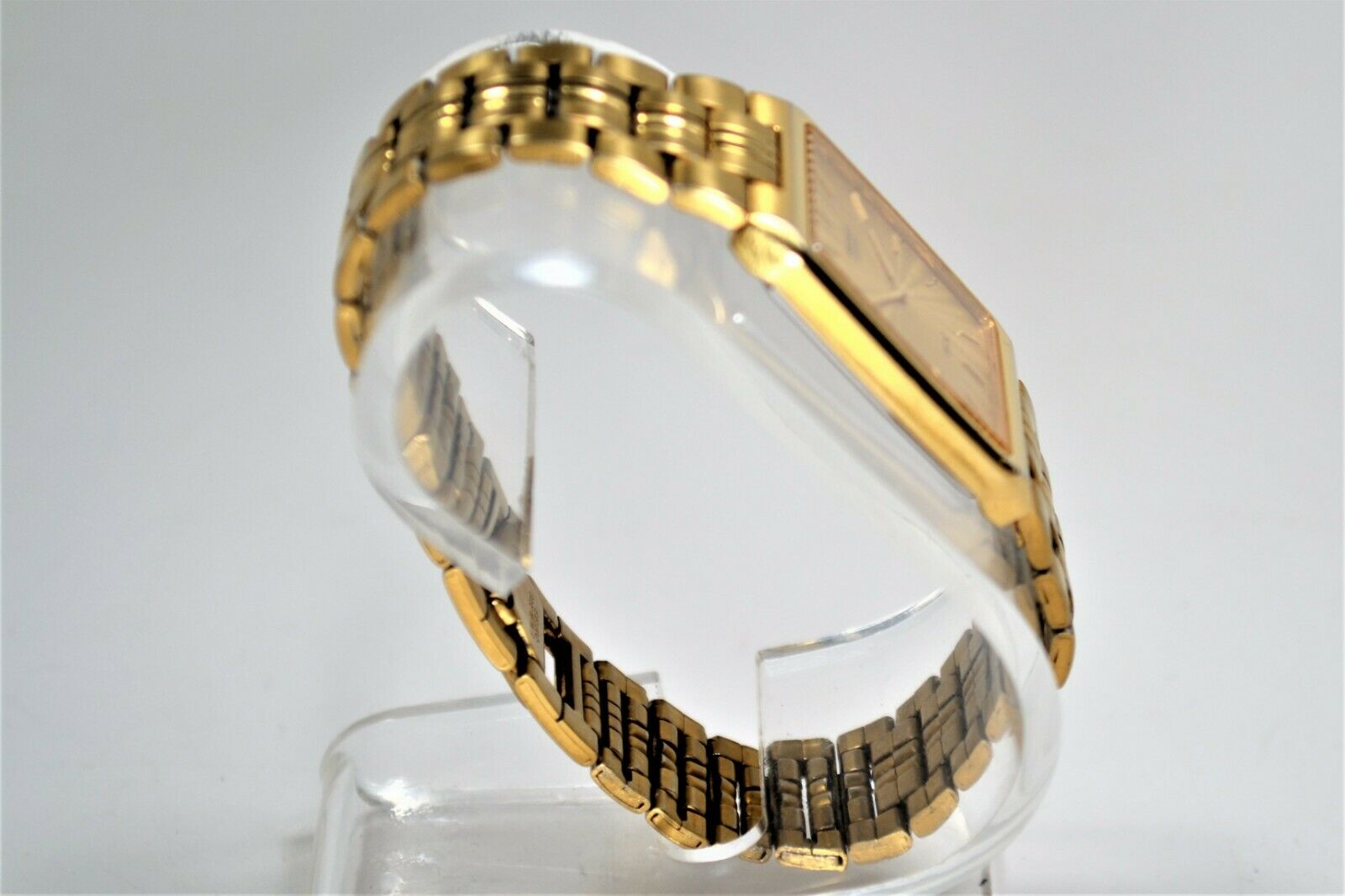 SEIKO SX Quartz Japan Gold Tone Watch V700-5031 | eBay