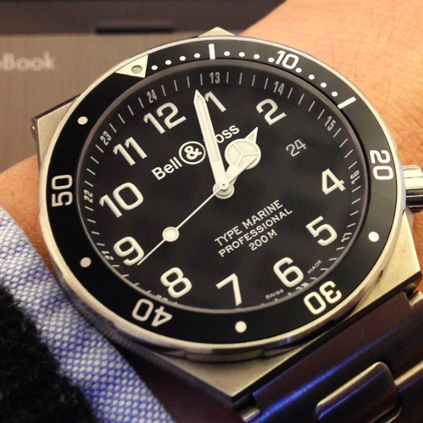 Bell and ross type marine hotsell