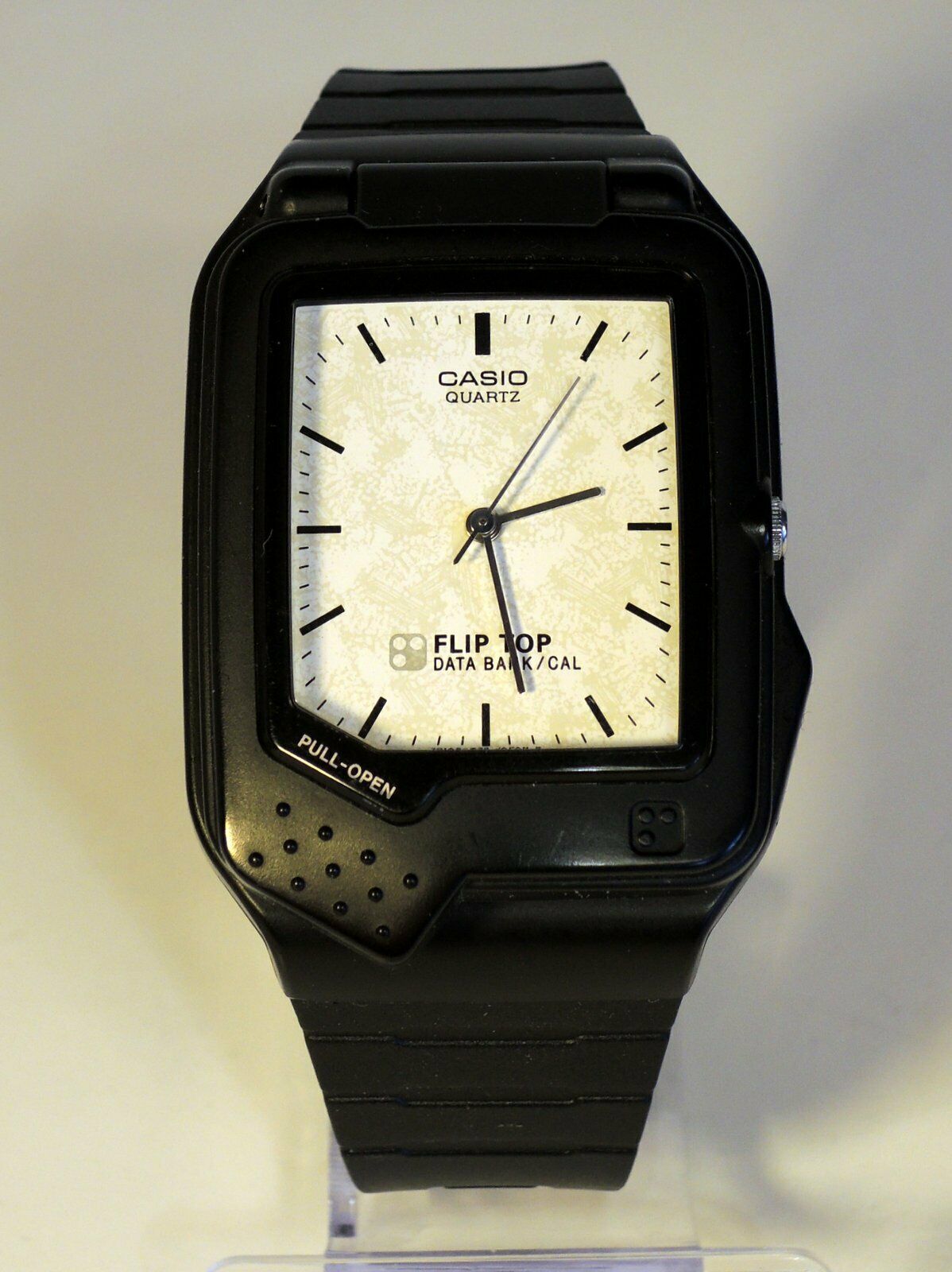CASIO データバンク　FTP-30 / 761 Vintage Casio Flip Top FTP-30 With Original Strap / Module