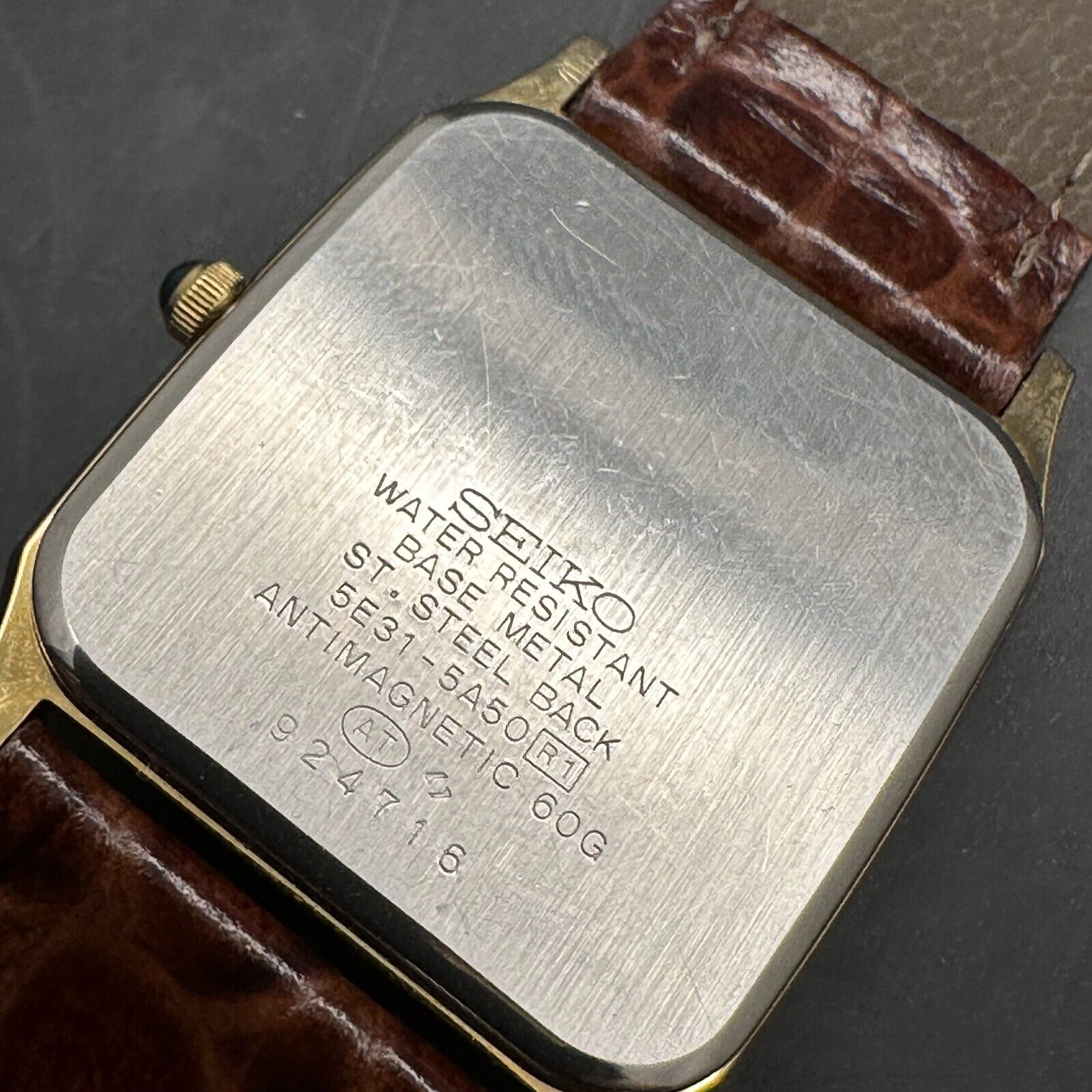 【極美品】SEIKO セイコー 5E31-5A50 スクエア タンク 1990s Seiko tank Quartz 5E31-5A50 Vintage Mens Watch Authentic/ case no