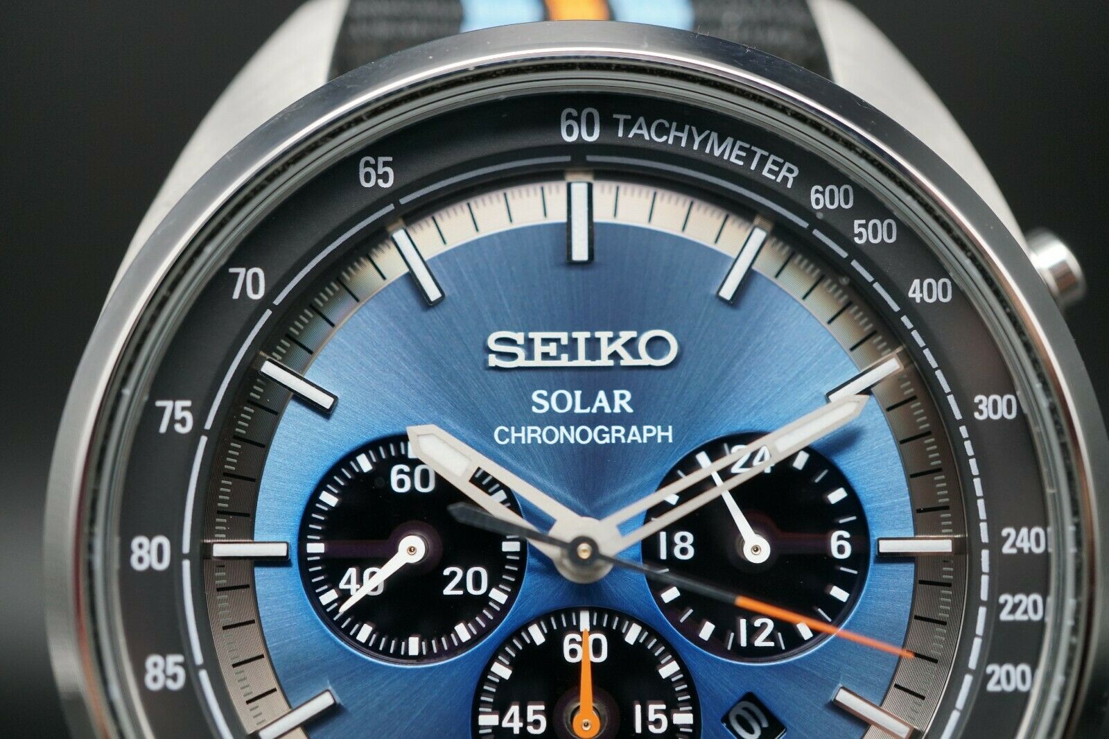 seiko solar chronograph ssc667