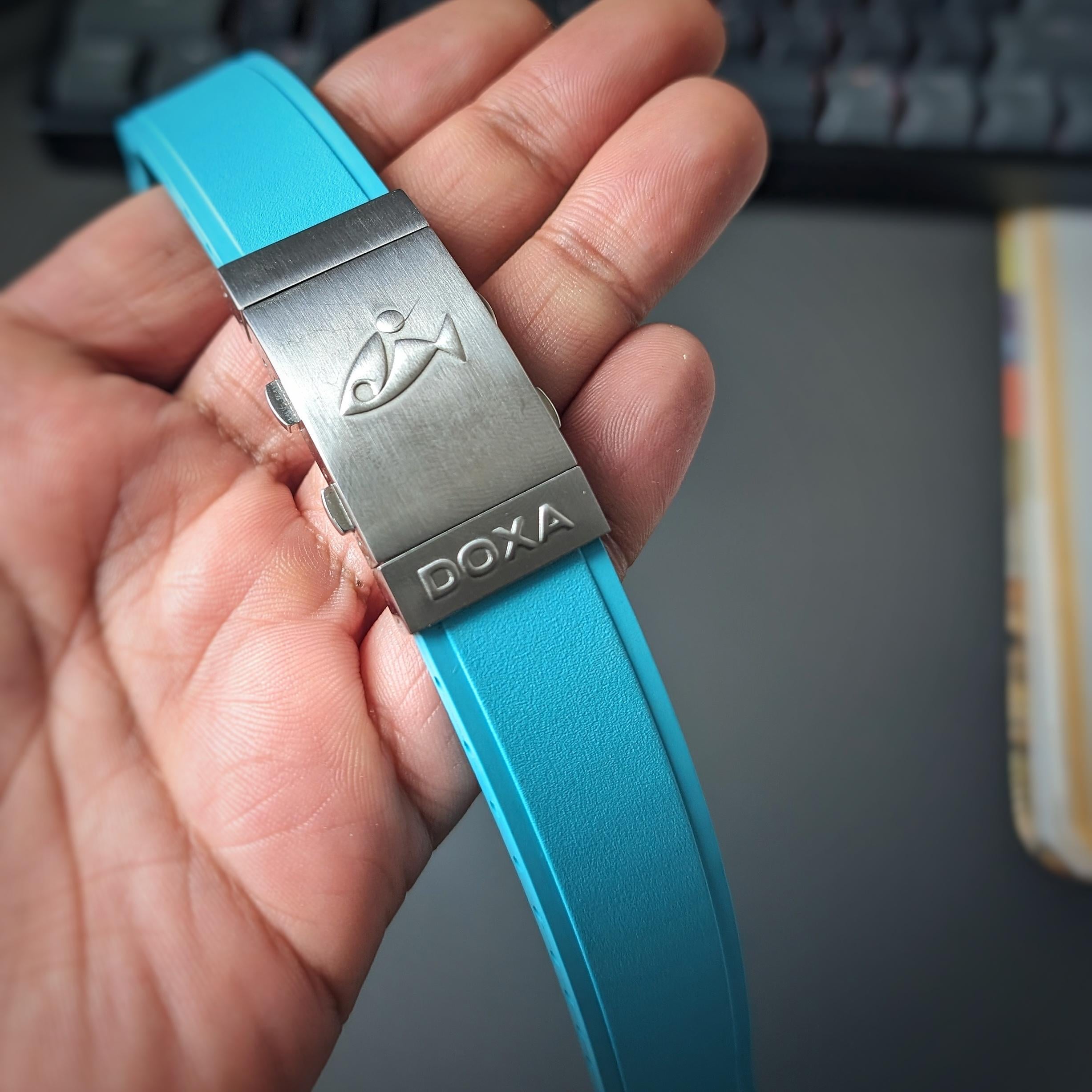 Doxa hot sale rubber strap