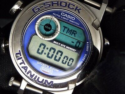 G-SHOCK　フロッグマンDW9900 2016 G-Shock Frogman DW9900-GF-9JF aka “Red Eye” - YouTube