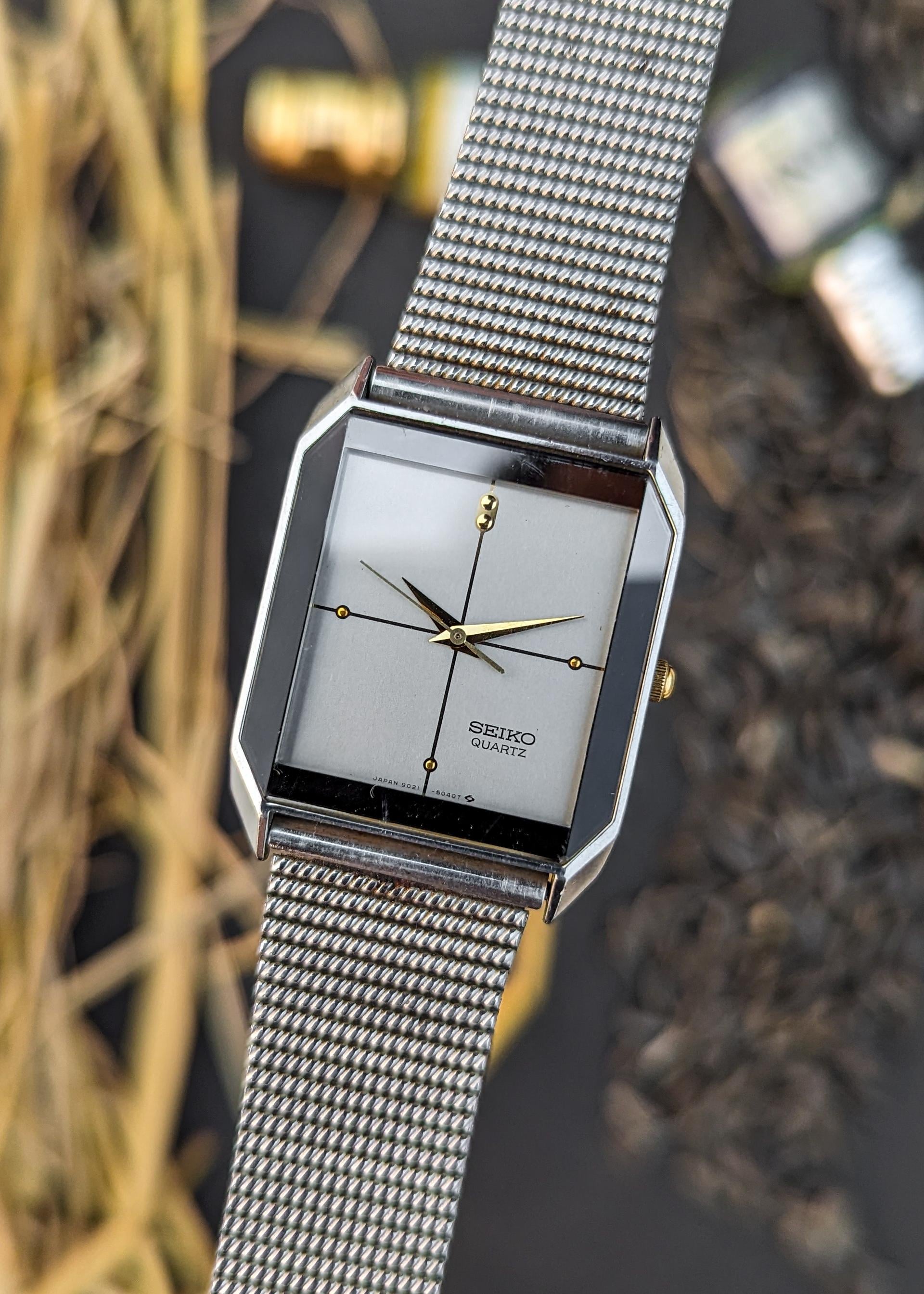 WTS] Vintage JDM SEIKO - 9021-5030 // Tank shape quartz //- 129