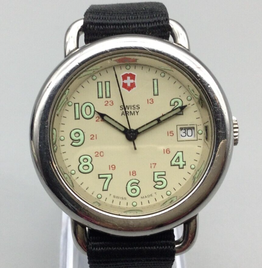 Video: Swiss Army Cavalry (Old Model) Battery Replacement – Total Watch  Repair