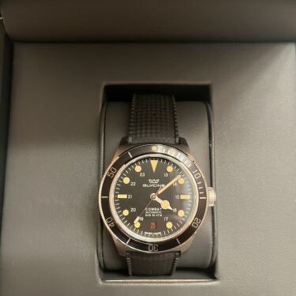Glycine Combat Sub 39 GL0402 Swiss Automatic Dive Watch 300m WatchCharts Marketplace