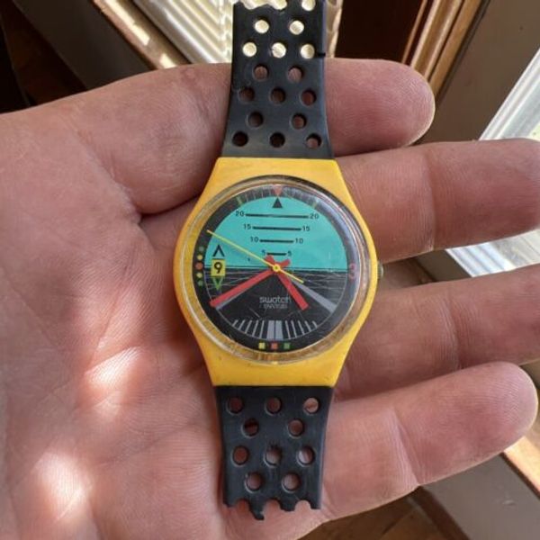 SWATCH / スウォッチ　FOLLOW ME　GJ101　電池交換済み Original Vintage 1987 Men's Swatch Watch - 
