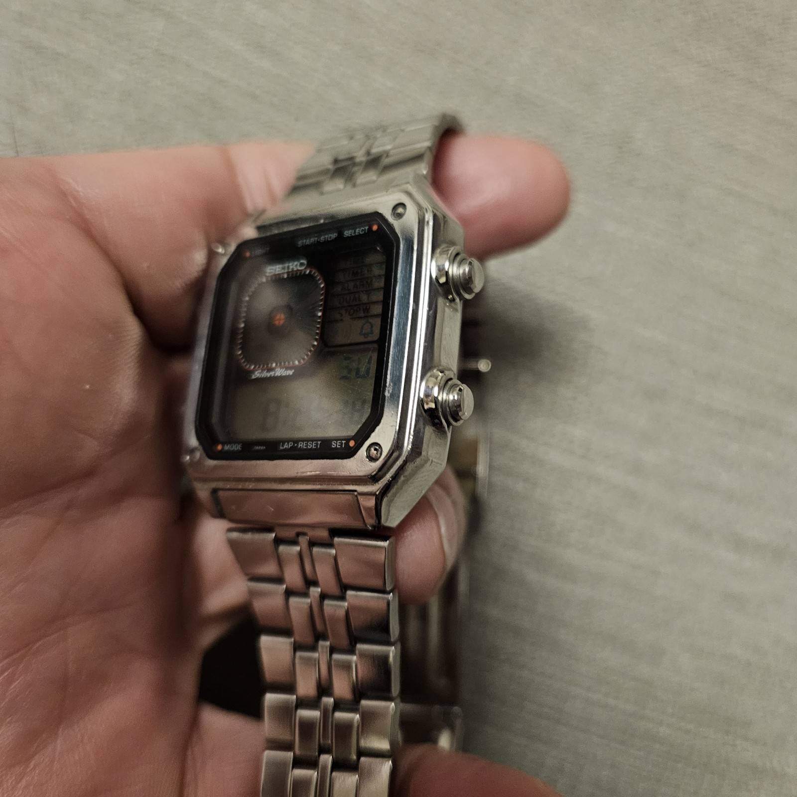 N*M様 SEIKO デジボーグ　G757-5010 Silver Wave Seiko G757-5010 Silver Wave James Bond Octopussy Quartz LCD