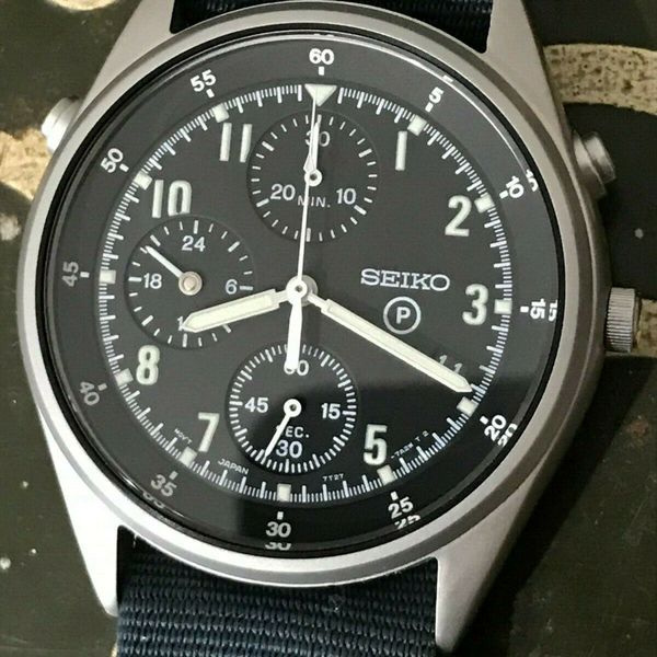 Near mint - Seiko 7T27-7A20 Gen 2 RAF/RN issued aircrew chronograph ...