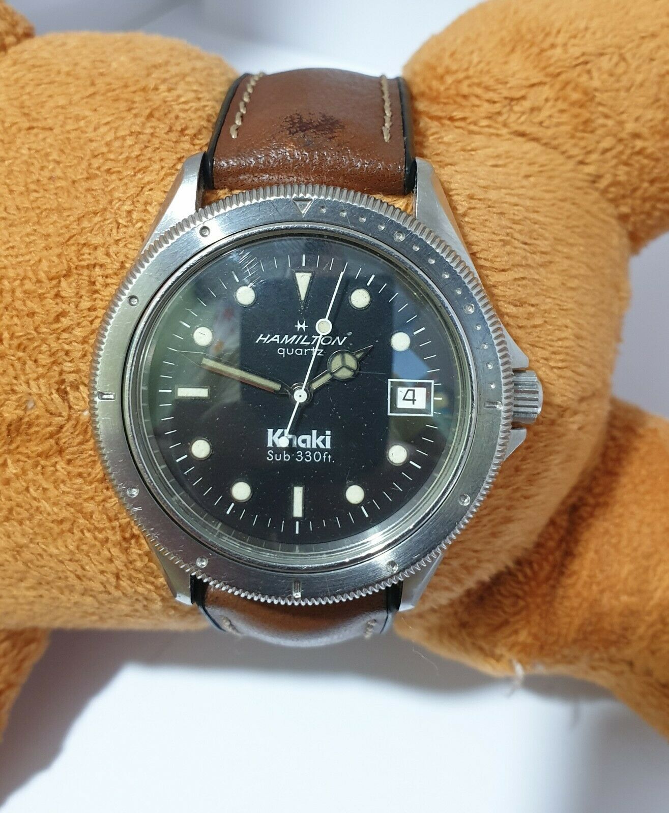 HAMILTON KHAKI NAVY DIVER SUB 33O ft REF 9443 QUARTZ MEN'S WATCH