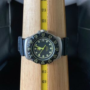 TAG HEUER 376.513 FORMULA1 ブラック イエロー 稼働 TAG Heuer Formula 1 Black & Yellow 376.513 Mid size 35mm F1