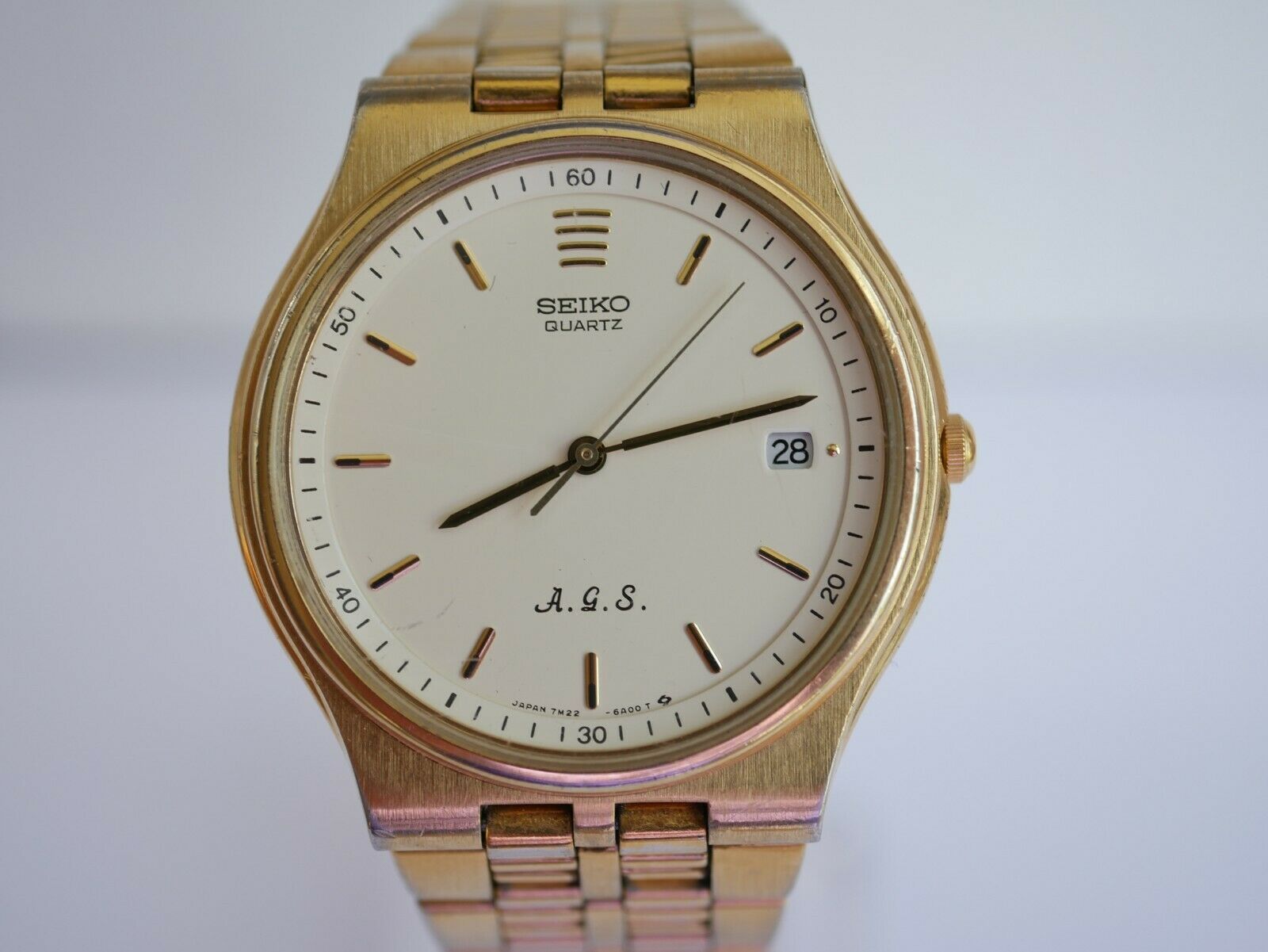 VINTAGE SEIKO A.G.S. 7M22-6A00 KINETIC MENS WATCH | WatchCharts Marketplace