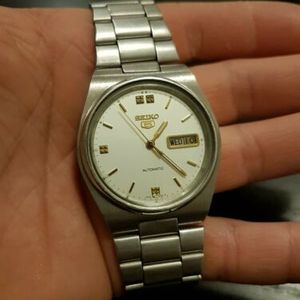 Seiko 5 Automatic (7009-3130) (Day/Date German English) Vintage Japanese  Watch | WatchCharts