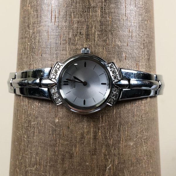 Citizen Eco Drive Women B023-S025508 Silver Tone Solar Watch 7 1/4 ...